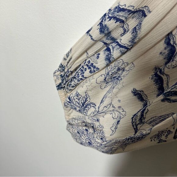 Free People Womens Size Small Oversized Cream Blue Floral Metallic Blooms Blouse - Picture 13 of 16